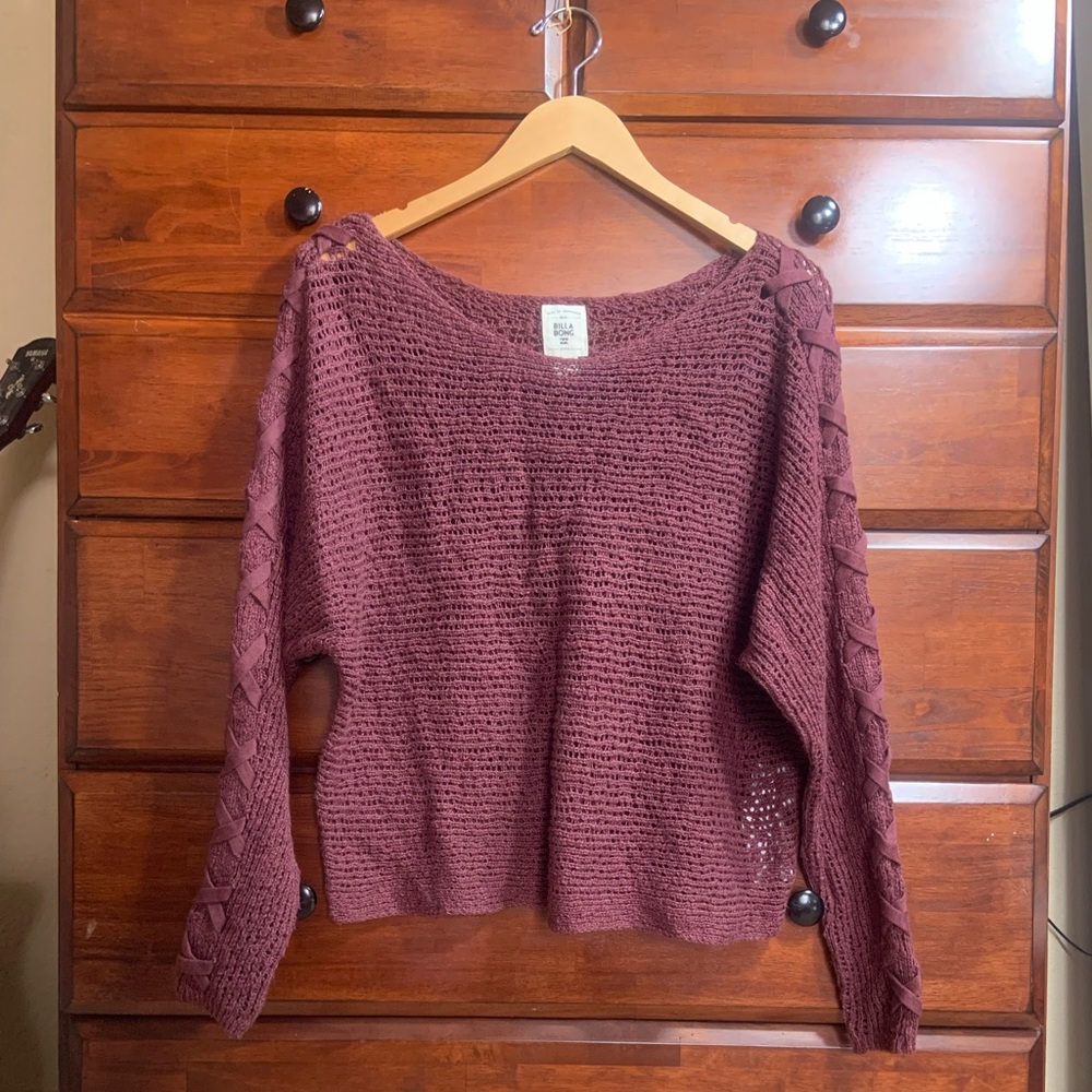 Billabong - purple sweater - large